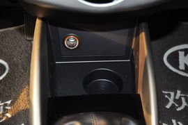2014款起亚福瑞迪1.6L