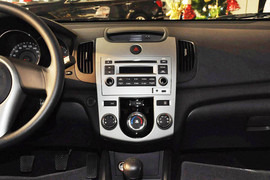 2014款起亚福瑞迪1.6L