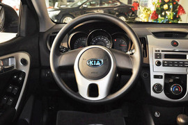 2014款起亚福瑞迪1.6L