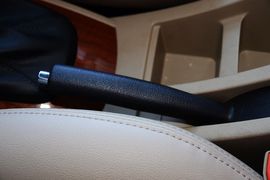 :2013款别克凯越1.5L手动尊享型