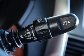 :2013款别克凯越1.5L手动尊享型