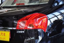 :2013款别克凯越1.5L手动尊享型