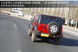 2014款北京汽车北京40动态测试配图