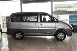 2014款东风风行菱智M3