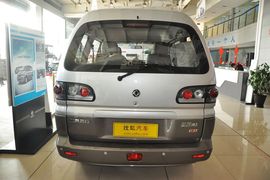 2014款东风风行菱智M3