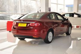 2012款菲亚特菲翔1.4T自动悦享版