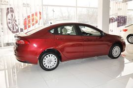 2012款菲亚特菲翔1.4T自动悦享版