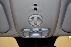 2013款标致307两厢1.6L手动舒适版