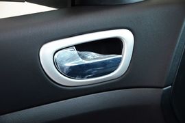 2013款标致307两厢1.6L手动舒适版