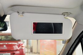 2013款标致307两厢1.6L手动舒适版