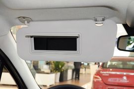 2013款标致307两厢1.6L手动舒适版