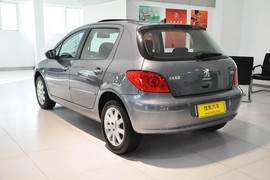 2013款标致307两厢1.6L手动舒适版