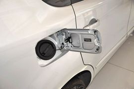2013款日产骊威1.6XL手动豪华型