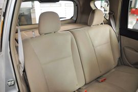2013款日产骊威1.6XL手动豪华型