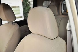 2013款日产骊威1.6XL手动豪华型