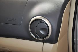 2013款日产骊威1.6XL手动豪华型