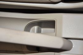 2013款日产骊威1.6XL手动豪华型