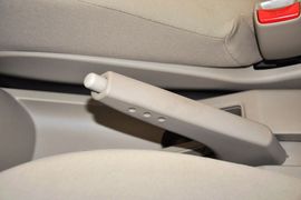 2013款日产骊威1.6XL手动豪华型