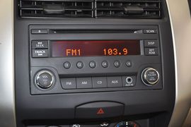 2013款日产骊威1.6XL手动豪华型
