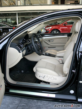2008款奥迪S8