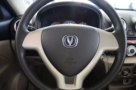 2012款长安悦翔V3