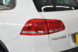   2013款大众途锐3.6L越野增强高配型