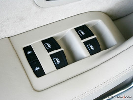 2008款奥迪S8