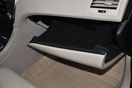 2011款铃木凯泽西2.4L两驱CVT标准版