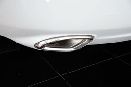2011款铃木凯泽西2.4L两驱CVT标准版