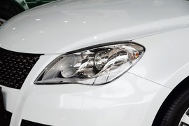 2011款铃木凯泽西2.4L两驱CVT标准版