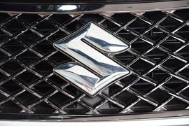 2011款铃木凯泽西2.4L两驱CVT标准版