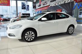 2014款菲亚特菲翔1.4T手动劲享版