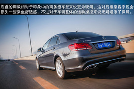 2014款奔驰E400L运动豪华型试驾实拍