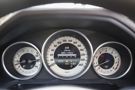 2014款奔驰E400L运动豪华型试驾实拍