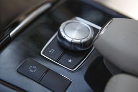 2014款奔驰E400L运动豪华型试驾实拍