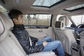 2014款奔驰E400L运动豪华型试驾实拍