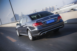 2014款奔驰E400L运动豪华型试驾实拍