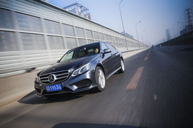 2014款奔驰E400L运动豪华型试驾实拍