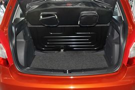 2014款斯柯达晶锐1.6L