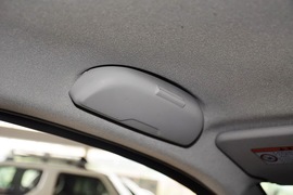 2013款铃木天语SX4酷锐1.6L手动灵动型