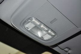 2013款标致3008