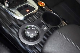 2013款标致3008