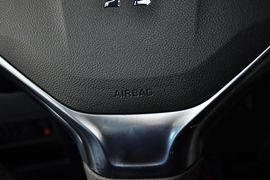 2013款标致3008