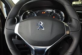 2013款标致3008