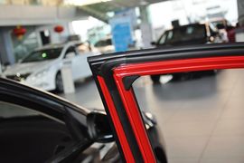 2014款现代瑞纳三厢1.4L