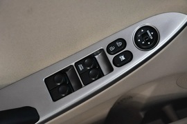 2014款现代瑞纳三厢1.4L