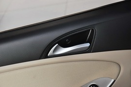 2014款现代瑞纳三厢1.4L