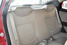 2014款现代瑞纳三厢1.4L