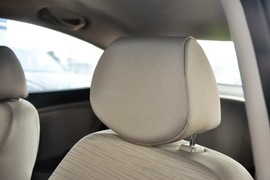 2014款现代瑞纳三厢1.4L