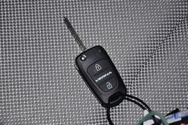 2014款现代瑞纳三厢1.4L